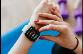Smart Watches for girls: Stay Connected, Stay Fit: Noise Pulse Buzz Smart Watch for Girls !